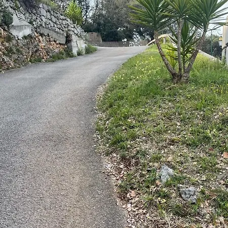 Rez De Jardin, Entre Et Montagne Levens